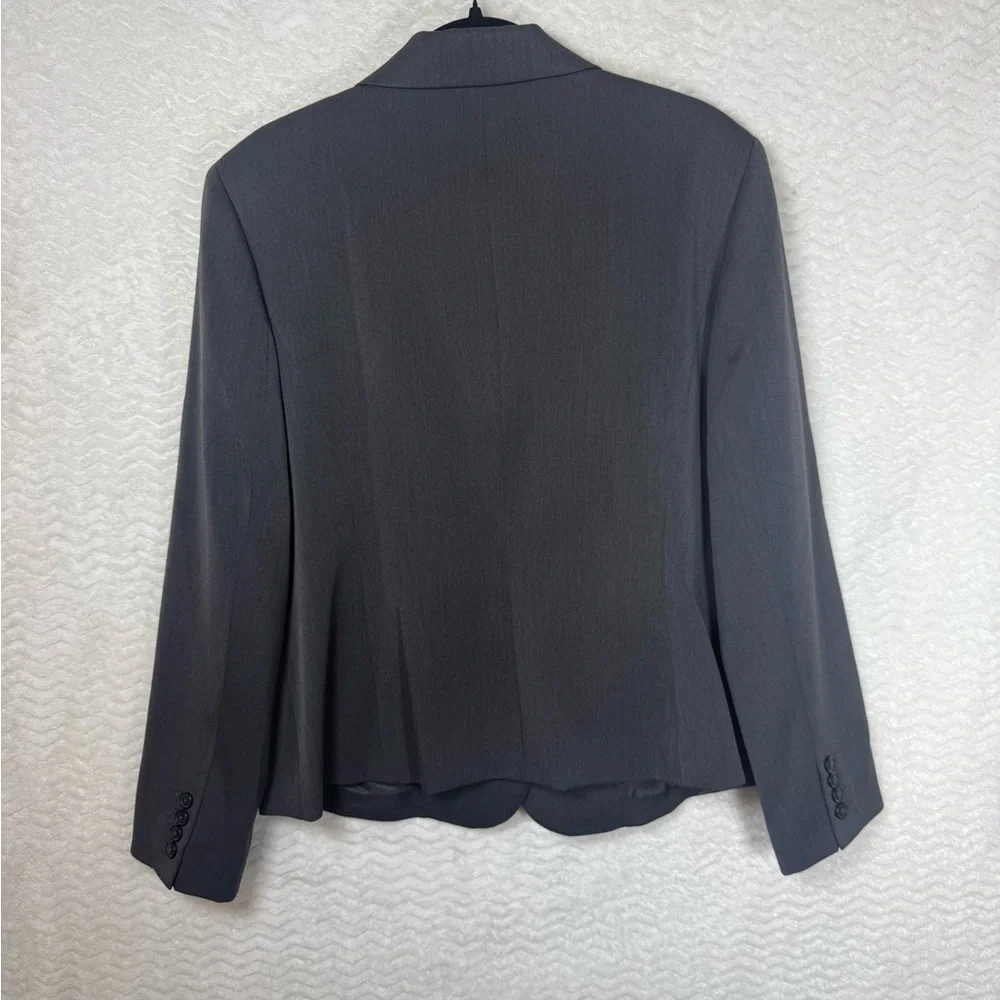 Anne Klein Charcoal Blazer. Size 16. Beautiful Blazer
